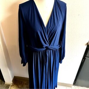 Eloquii Deep Blue Long Sleeve Dress Sz 16 pleated skirt